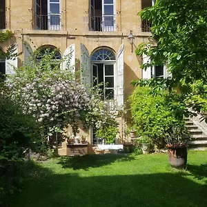 Bed and breakfast Jardin De Marie, Aix-en-Provence